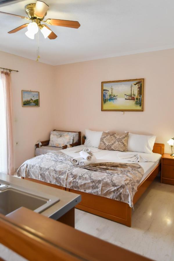 Haus Despina Apartman Szárti Kültér fotó